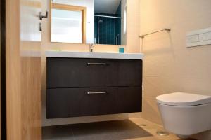 Odeceixe Valley House - Village Center with Lounge Rooftop