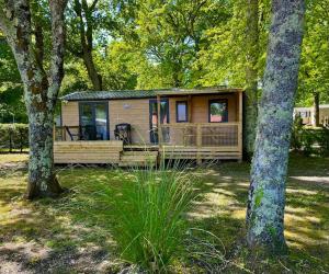 Appartements Vue sur le lac, cadre verdoyant, camping 4 etoiles : photos des chambres