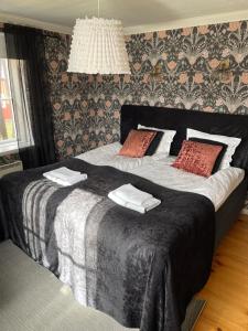 Hova Prästgård Bed & Breakfast