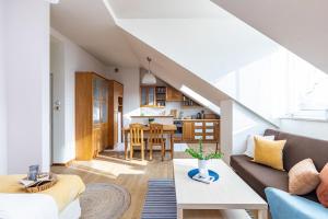 SuperApart Powstańców Śląskich 106D - Komfortowe studio Bemowo