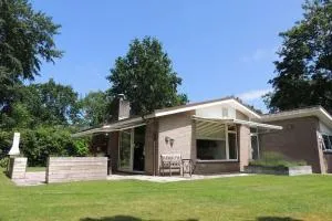 Achthoek 67, quiet location minutes from the beach - 埃勒米特