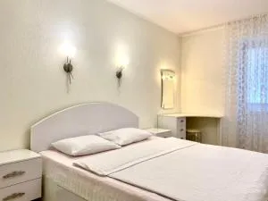 2-кімн Стильні білосніжні апартаменти в новобудові,центр Полтави - Veselivka