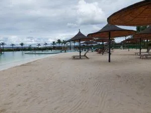 Craiden Holiday Apartment at The Blyde Crystal Lagoon 2 bedrooms - Equestria