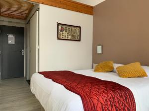 Hotels Hotel L'ile Du Saussay : photos des chambres