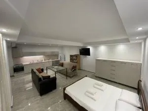 EmilyApartments 1 - Makrikhórion