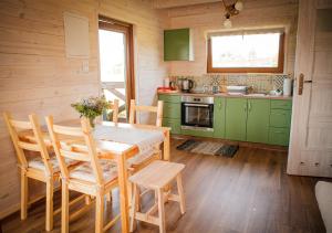 Sajzy Zacisze - domki nad jeziorem Łaśmiady