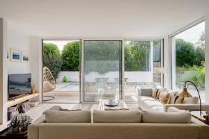 Villa Laranjeiras with heatable pool, Comporta