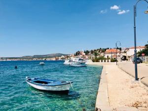 Beach & Old Town (2), unique location