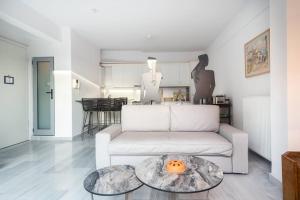 The Parthenon View in the Historical Center!