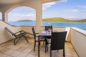 Adria Maja apartmani Luka Dubrava