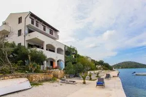 Adria Maja apartmani Luka Dubrava - Blaževo