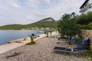 Adria Maja apartmani Luka Dubrava