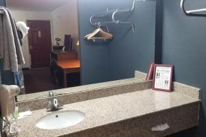 OSU 2 QUEEN Bed Hotel Room 104 Booking