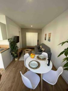 Appartements Le p'tit Rochelais - proche marche central et gare SNCF- wifi haut debit - NETFLIX - : photos des chambres