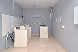 The Westpoint -Modern ,secure apartment