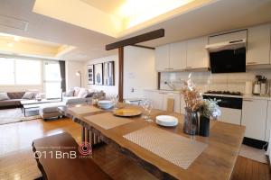 NK BLD7F Sapporo 3LDK 3BR 1 floor 1 room