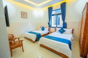 GOLDEN HOTEL 2