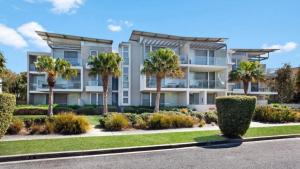 10 - 13 - 15 Beach Rd Hawks Nest