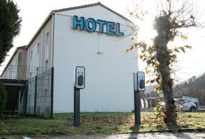 Hotels Brit Hotel Confort Foix : photos des chambres