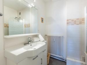 Appartement spacieux pour 7 pers., centre-ville, proche pistes, avec WIFI - FR-1-519-13