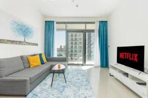 Vacay Lettings - Private Beach Access -Emaar Beachfront