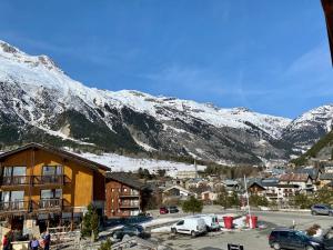 Appartements Le PanoramAS - Front de neige & Balcon ensoleille - Appartement 2 pieces 4-6 personnes : photos des chambres