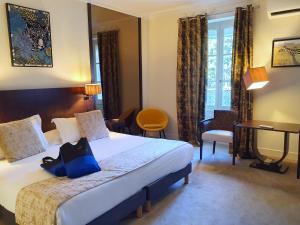 Hotels La Cote Saint Jacques : photos des chambres