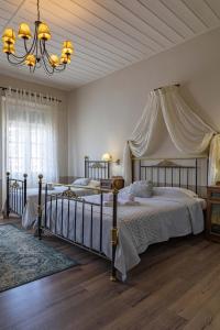 Triple Room with Balcony room in Althaia Pension
