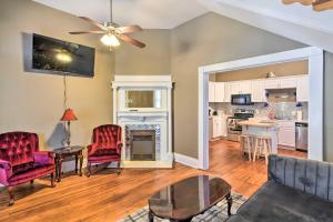 Stylish Vicksburg Apt with Porch - 2 Mi to Casino!