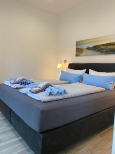 One-Bedroom Apartment with Terrace 