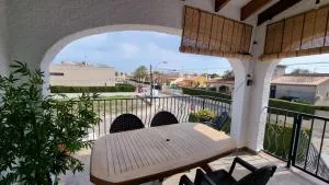 Hello Oliva Beach Alter - Оліва