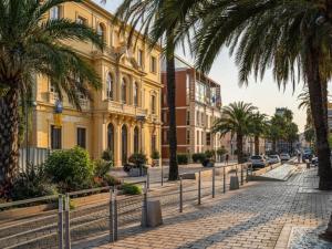 Superbe appartement 50M de la plage en bord de mer
