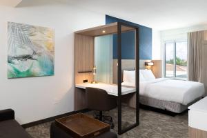 Suite, 1 King, Trundle bed room in SpringHill Suites by Marriott Cape Canaveral Cocoa Beach