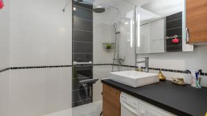 Neptuna- 217L- Appart charme- 6 pers