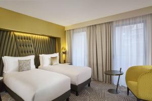 Hotels La Caserne Chanzy Hotel & Spa, Autograph Collection : Chambre Lits Jumeaux Deluxe - Vue sur Cour