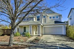 Wine Country Vacation Home with Fireplace! - Geyserville