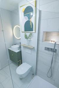 Appartements The Green Home - Quiet and Fully Equipped High-End Studio with parking : photos des chambres