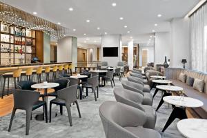 Hotels AC Hotel by Marriott Saint-Julien-en-Genevois : photos des chambres