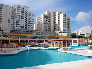 obrázek - 2 bedrooms apartement at Portimao 300 m away from the beach with city view shared pool and enclosed garden