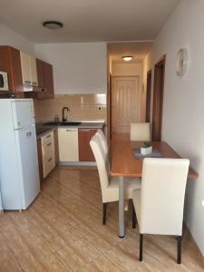 Apartma DOLORES