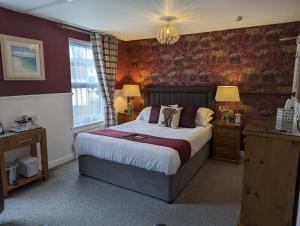 Superior King Room room in Abingdon House