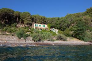 Villa Le Sprizze a bordo del mare - Goelba
