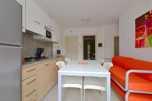 Apartments in Lignano 21708