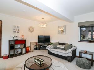 The DunnitManor Farm