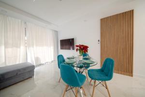 Ponderosa 807, Las Americas, one bedroom apartment with large terrace and ocean view, next to Siam Park