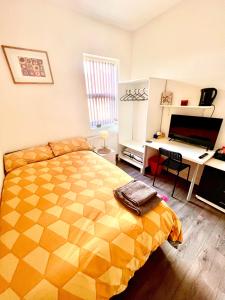 Deluxe En-suite room in CV1