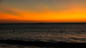 Apartamento con salida a la playa