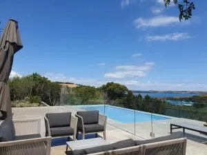 Cable Bay Villa - Matiatia Bay