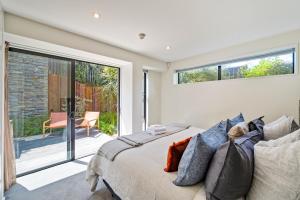 Hana Apartment by Sothebys Luxury Rental Homes