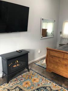 Downtown Yellowstone Bungalow